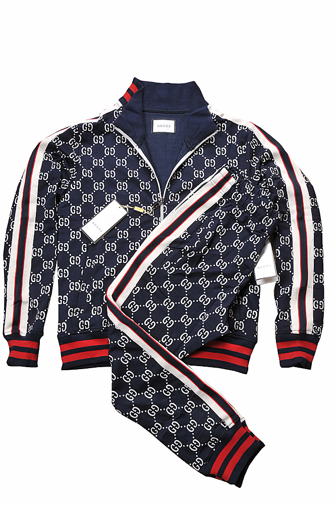 Mens Designer Clothes | GUCCI men’s zip up GG jogging suit 172