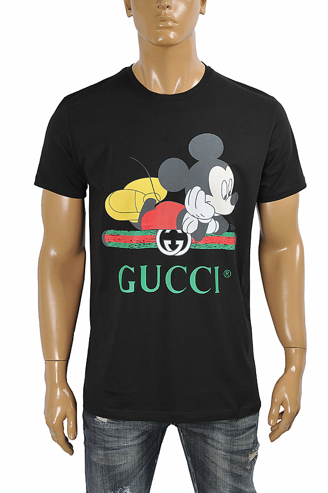 Mens Designer Clothes | GUCCI men’s T-shirt with front vintage logo 281